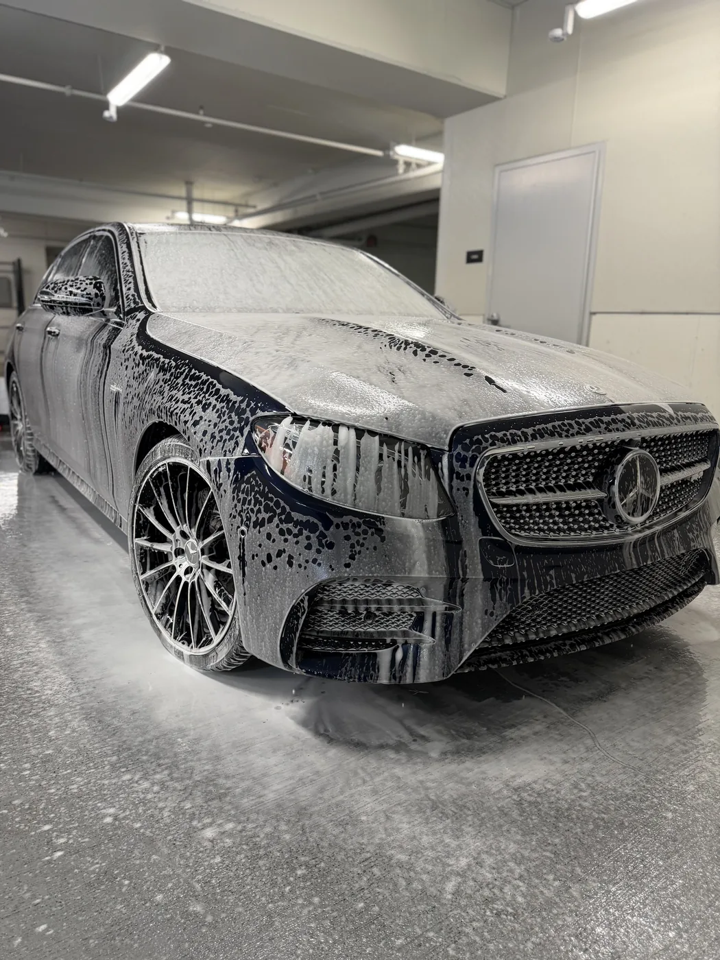 Mercedes-Benz covered in foam during wash